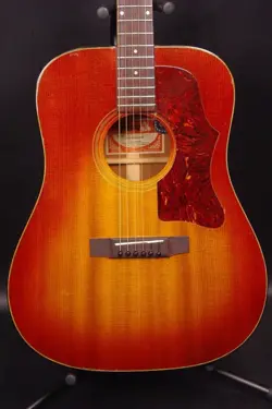 GIBSON J-45 DELUXE 1970S ACOUSTIC GUITARS
