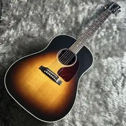 GIBSON J 45 STANDARD