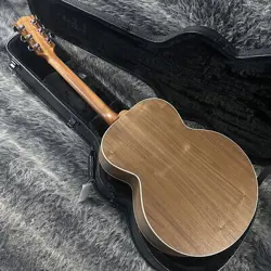 GIBSON SJ 200 STUDIO WALNUT SATIN WALNUT BURST