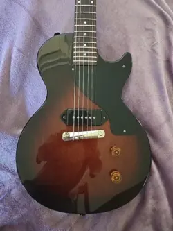 RARE! 2001 GIBSON LES PAUL JUNIOR. IT LOOKS LIKE ITS NEVER BEEN PLAYED, GORGEOUS