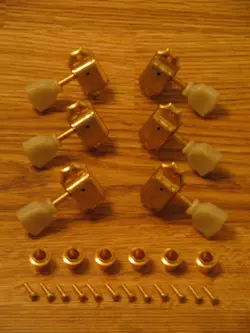 GIBSON 1997 USA GOLD DELUXE REISSUE TUNERS W/ GREEN KEYS