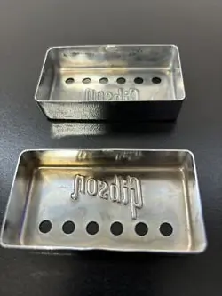 LOGO PICKUP COVER