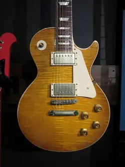 GIBSON CUSTOM SHOP HISTORIC COLLECTION 1959 LES PAUL STANADRD REISSUE HEAVY AGED