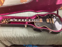 GIBSON LES PAUL CUSTOM - BLACK