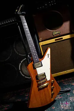 GIBSON EXPLORER 76 ELBOW CUT MOD / 2005 USED ELECTRIC GUITAR
