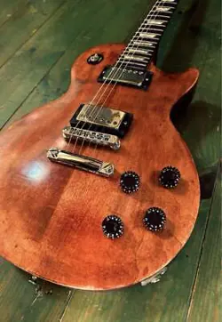 GIBSON LES PAUL STUDIO AGED ALL LACQUER EBONY ELECTRIC GUITAR W/GIG BAG