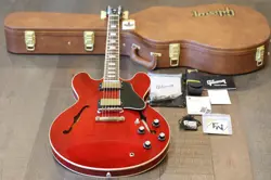 UNPLAYED! 2024 GIBSON ES-335 GLOSS SEMI-HOLLOW ELECTRIC GUITAR CHERRY   OHSC