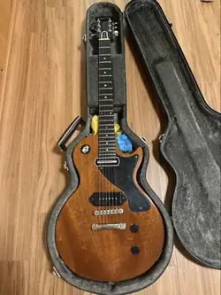 GIBSON LES PAUL JR. #PAGAMR