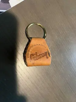 GIBSON KEY RING CASE CANDY
