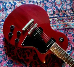 CASE HERITAGE CHERRY