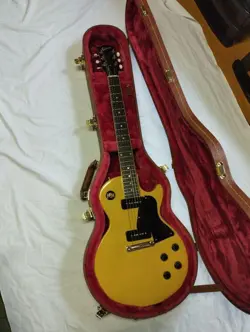 YELLOW SHIPPING INCLUDED