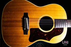 GUITAR #C15876