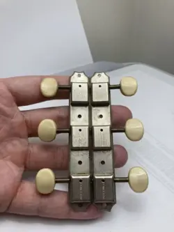 VINTAGE KLUSON DELUXE SINGLE LINE 3 X 3 TUNERS GIBSON