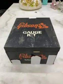 GIBSON GUITAR GUAGE