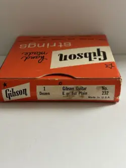 GIBSON HAND MADE