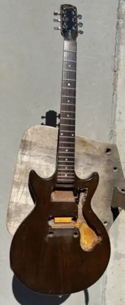 GIBSON 1962 - 1964 MELODY MAKER BODY & NECK