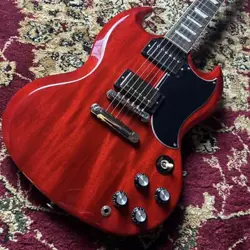 GIBSON: SG STANDARD '61 VINTAGE CHERRY SG ELECTRIC GUITAR
