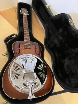 2006 GIBSON RESONATOR