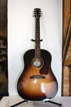 2022 GIBSON J45 STANDARD VINTAGE SUNBURST ACOUSTIC/ELECTRIC WITH CASE