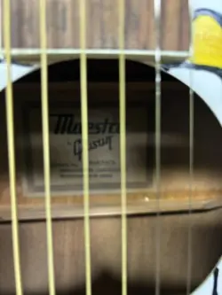 SIX STRING GUITAR