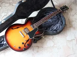 2011 GIBSON ES-335 VINTAGE SUNBURST - '57 CLASSICS, EXCELLENT CONDITION!
