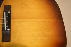 ACOUSTIC GUITAR WARM