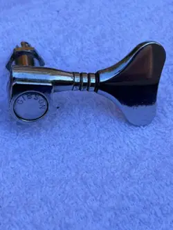 VINTAGE BASS SIDE