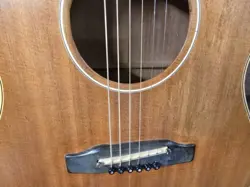 NATURAL W/HARD SHELL