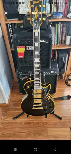 GIBSON LES PAUL CLASSIC 3-PICKUP EBONY BLACK