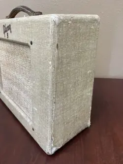 GUITAR TUBE COMBO