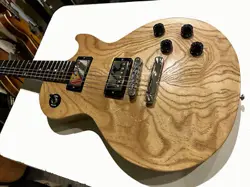 GUITAR #C15891