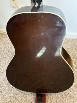 KING ACOUSTIC GUITAR