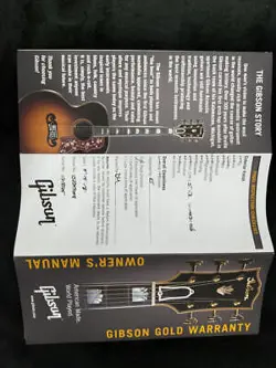 ACOUSTIC GUITAR SJ-200