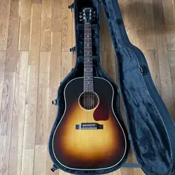 ELECTRIC ACOUSTIC GUITAR GIBSON J-45 STANDARD SUNBURST