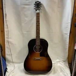 ACOUSTIC GUITAR GIBSON J-45 STANDARD 2022 MADE IN USA S/N 20832025 AND HARD CASE