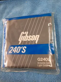 ACOUSTIC GUITAR STRINGS