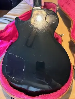 1997 GIBSON LES PAUL STUDIO
