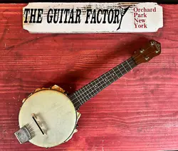 GIBSON (THE GIBSON) UB-1 BANJOLELE BANJO UKULELE VINTAGE 1920S WITH CASE