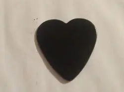 HEART SHAPED GUITAR