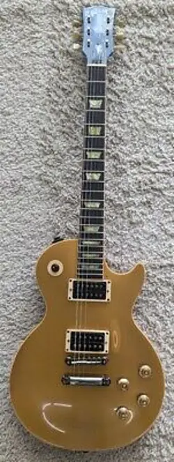 2006 GIBSON LES PAUL CLASSIC 60'S GOLD TOP ELECTRIC GUITAR WITH HARDSHELL CASE