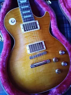 GIBSON LES PAUL GREENY 2023 WITH ORIGINAL HARD SHELL CASE