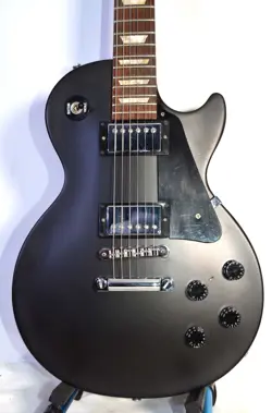 GIBSON LES PAUL STUDIO 2008 USA MATT FINISH GREAT CONDITION PRO SETUP CASE.