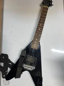 EPIPHONE BY GIBSON ELECTRIC GUITAR BLACK  FLYING V VEE WEE FOR PARTS OR REPAIR