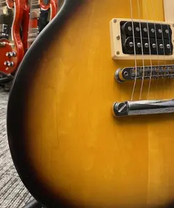 GIBSON LES PAUL '50S TRIBUTE USED SATIN VINTAGE SUNBURST W/GIG CASE
