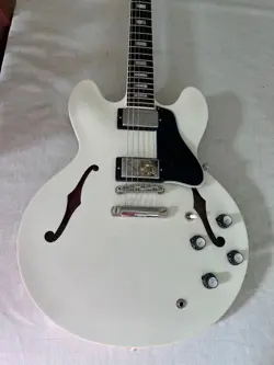 GIBSON CUSTOM SHOP '64 ES-335 REISSUE - POLARIS WHITE