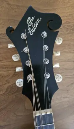 2 WHITE DECAL HEADSTOCK GIBSON LOGOS, DIE-CUT VINYL DECAL