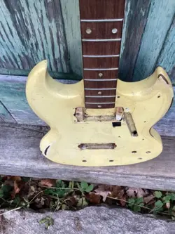 VINTAGE SOLID BODY GIBSON  ? ELECTRIC BASS PROJECT PROJECT