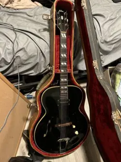 CUSTOMIZED GIBSON 1942 L-7