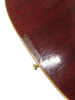 ACOUSTIC GUITAR 25
