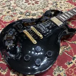 GIBSON USED LES PAUL STUDIO ELECTRIC GUITAR